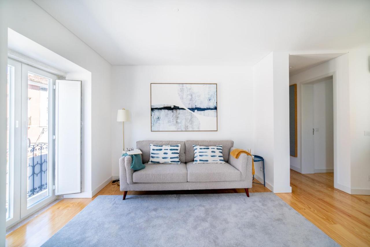 ליסבון Blue By The River 2 - Elegant Two-Bedroom In Santos מראה חיצוני תמונה